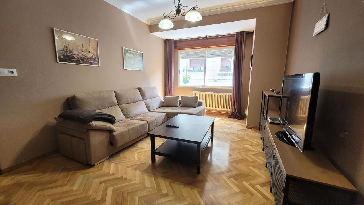 El Hogar De Todos Daire Ourense Dış mekan fotoğraf